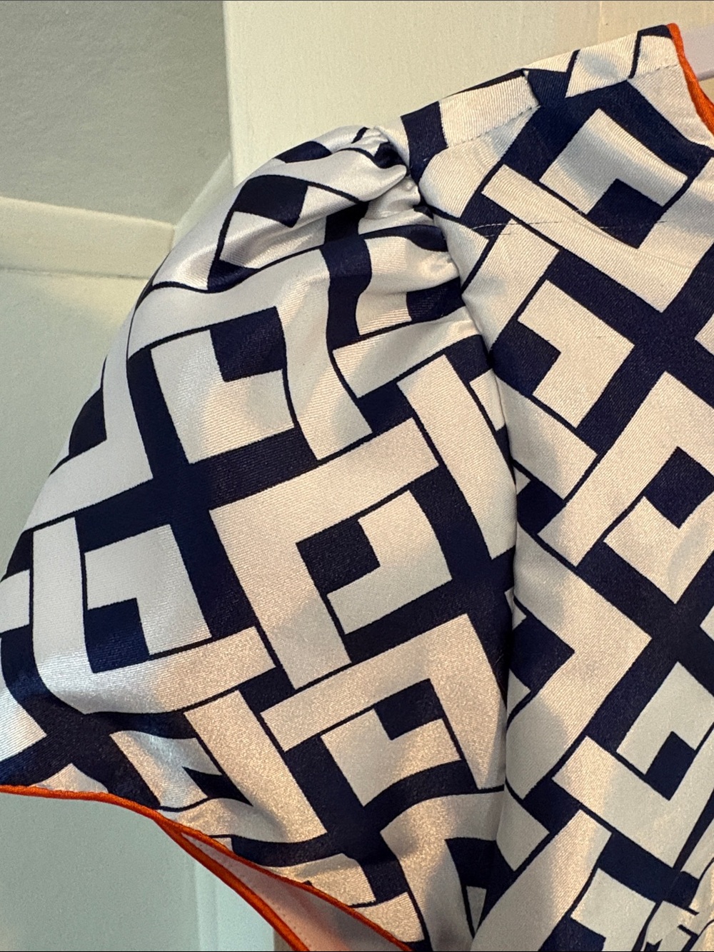 Geometric Print Short Sleeve Shift Dress - Navy & White - Picture 3 of 5